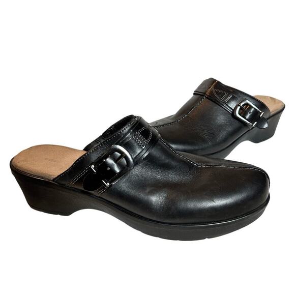 Easy Spirit Size 9.5 Black Leather Slip On Buckle y2k Closed Toe Clog Mules Work - Picture 2 of 11